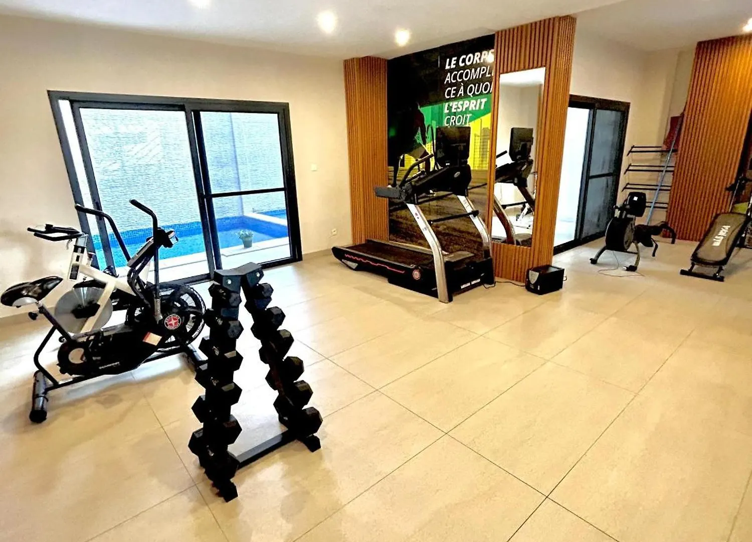 דקר Appartement Au Almadies